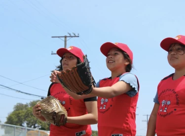 FES Softball - A World Fit For Kids!