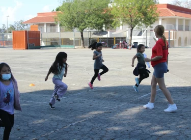 Students Moving PES - A World Fit For Kids!
